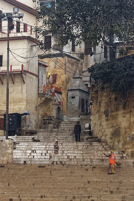 Varasani-Promenade sur le Gange-064